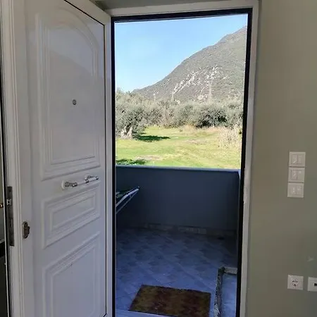 Vakantiehuis Family House Marathias (Fokida)