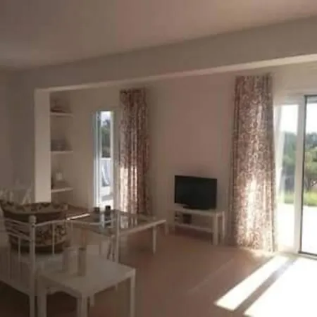 Family House Vakantiehuis Marathias (Fokida)